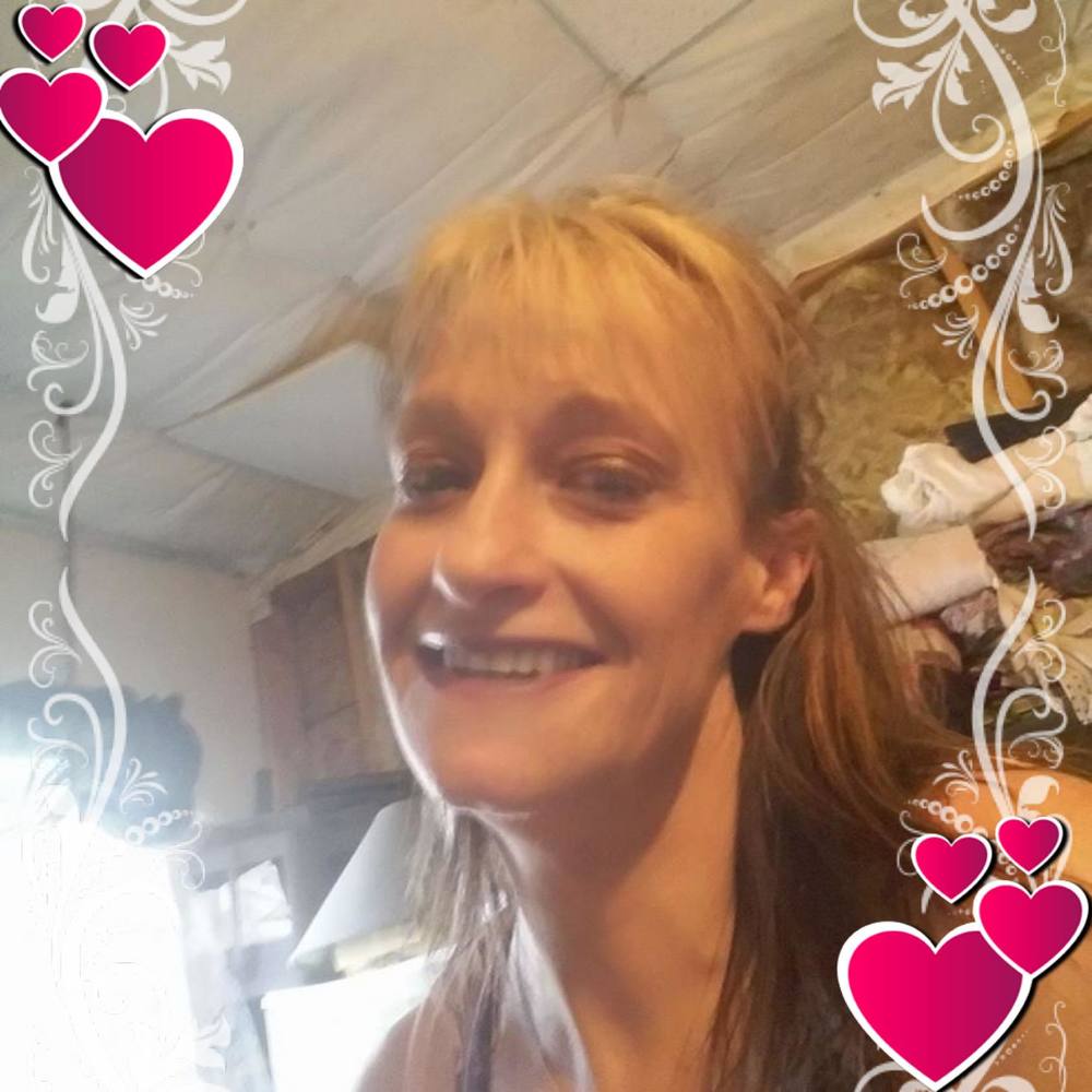 Meet your Posher, Angie